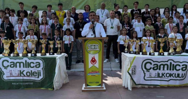 Çamlıca Koleji 332 lisanslı öğrenciyle 17 kupa ve 148 madalya kazandı