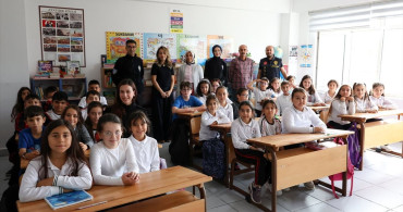 Çanakkale Polisi, Öğrencileri Suçtan Koruyor