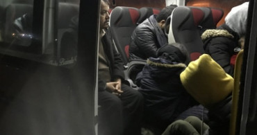 Çanakkale’de Saklanan 100 Düzensiz Göçmen Yakalandı