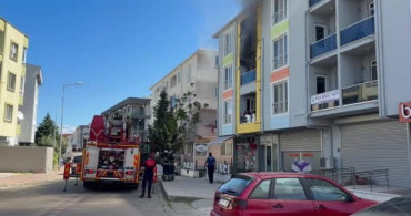 Çanakkale'de Yangın Faciası: Kadın İtfaiye Tarafından Kurtarıldı