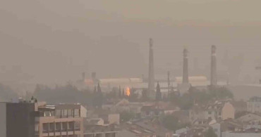 Çanakkale'de yıldırımın yangın çıkardığı anlar kameralara yansıdı