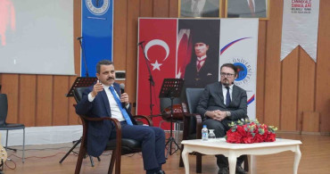 Çanakkale'den Bitlis'e 'Bir Milletin Fedakârlığı, Bir Bayrağın Hürriyeti' Söyleşisi