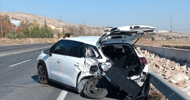 Çankırı'da Ambulans ve Otomobil Çarpıştı: 1 Yaralı