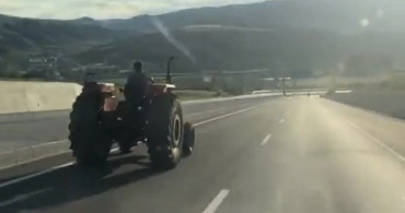 Çankırı'da hız sınırını aşan traktör sürücüsünün 80 kilometre hızla giden aracı solladığı anlar kaydedildi