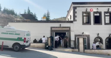 Çankırı'daki trafik kazasında yaşamını yitirenlerin cenazeleri morga kaldırıldı