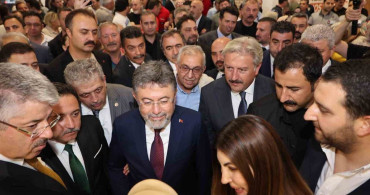 Çarşı Melikgazi, bakan yumaklı’nın katılımıyla resmen açıldı