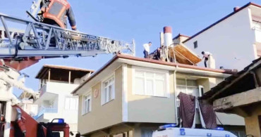 Çatıda Düşen Adam Hayatını Kaybetti