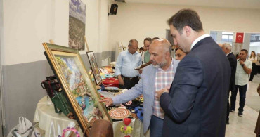 Çavdarhisar'da Yılsonu Sergisi Büyük İlgi Gördü