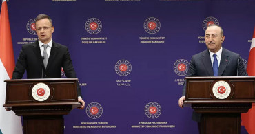 Çavuşoğlu’ndan Rusya Ukrayna ilişkilerini etkileyecek açıklama: Garantörlük talebi geldi!