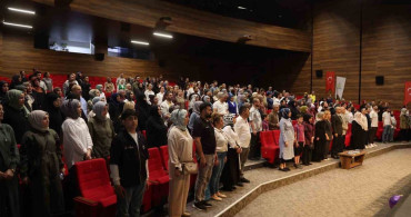 Çayırova'da Miniklerin Kur'an-ı Kerim Heyecanı