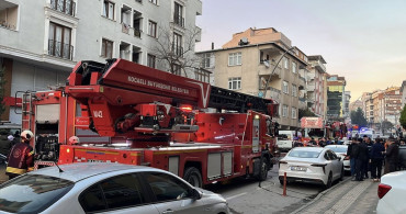 Çayırova'da Yangın: Bisiklet ve Elektrikli Araç Satış Yeri Zarar Gördü