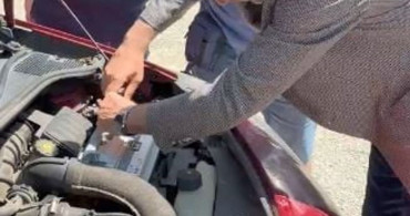 Cehennem Deresi Kanyonu'na gitmek isteyen ailenin aracı yolda kaldı, Başkan Yılmaz yardım etti