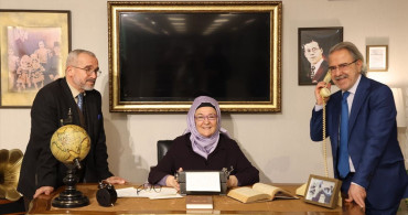 Cemil Meriç'in Entelektüel Mirası Esenler'de Sergileniyor