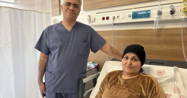 Çene Siniri Tümörü Ameliyatı ile Sağlığına Kavuşan Hasta