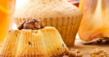 Cennet Hurmalı Muffin Tarifi