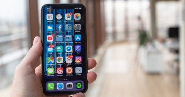 Cep Telefonu Fiyatlarını Dolar Vurdu, Fiyatlar Uçuşa Geçti 
