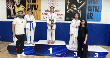 Çermikli Sporcuların Başarısı: Karate Şampiyonasında Madalyalarla Dönüş