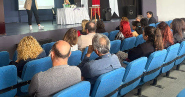 Çeşme'de KADES ve Narkotik Eğitimi Semineri
