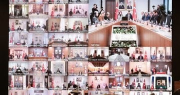 Çevrimiçi Toplantıda Sosyal Hizmet Modelleri Gözden Geçirildi