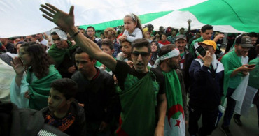 Cezayir'de Yolsuzluk Dosyaları Tekrardan Açıldı: Ekonomi Bakanı İfade Verdi