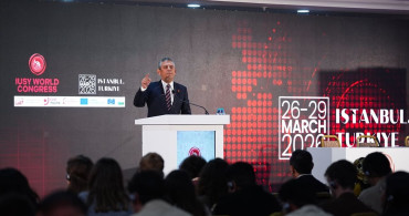 CHP Genel Başkanı Özel'in Gençlik Kongresi'ndeki Vizyonu