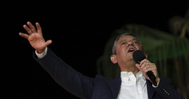 CHP Genel Başkanı Özgür Özel Arnavutköy'de Miting Düzenledi