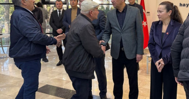 CHP Genel Başkanı Özgür Özel, Manisa'da Taziye Kabulu Gerçekleştirdi