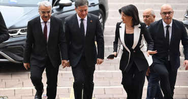 CHP Genel Başkanı Özgür Özel'den DEM Parti ile Önemli Görüşme