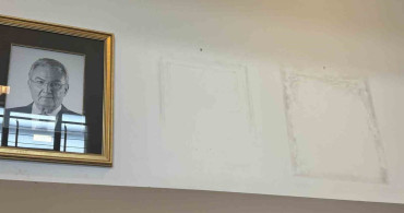 CHP Genel Merkezi'nde Gerginlik Hakimdi