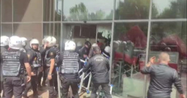 CHP Genel Merkezi'nde Müdahale Başladı