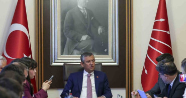 CHP Grup Başkanı Özgür Özel'den Yeni Parti İddialarına Cevap