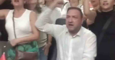 CHP İzmir’de il binasında arbede: Çağatay Güç nöbeti sona erdi