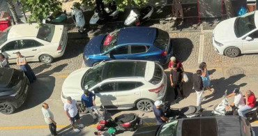 CHP Muğla il başkanı Nail Kızıl’ın aracının kapısı, motosiklete çarptı