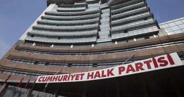 CHP Yalova'da Peş Peşe İstifalar