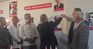 CHP'de Kılıçdaroğlu'nun Fotoğrafı İndirildi