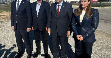 CHP'li Zeybek, Muhittin Böcek'i Cezaevinde Ziyaret Etti