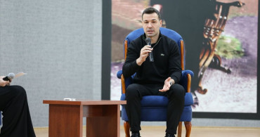 Cihan Aydın, Bursa'da Gençlerle Deneyimlerini Paylaştı