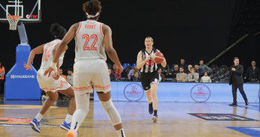 ÇİMSA ÇBK Mersin, Beşiktaş BOA'yı Geçerek Play-off'ta İleri Adım Attı