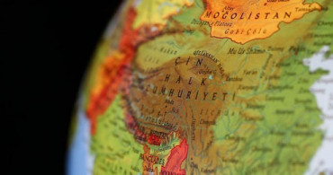 Çin'de 5.6 Şiddetinde Deprem 
