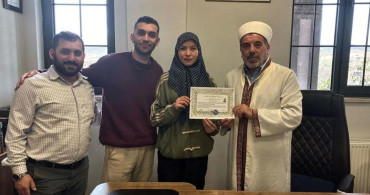 Çinli Kadın İslamiyet'i Seçti