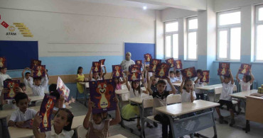 Cizre’de 47 bin öğrenci karne heyecanı yaşadı