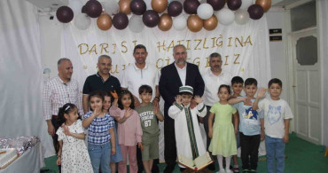 Cizre'de 5 Yaşındaki Çocuk 22 Sureyi Ezberledi