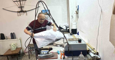 Çocuk yaşta terzi olan Reşat Yavuz, 61 yıldır mesleğini sürdürüyor