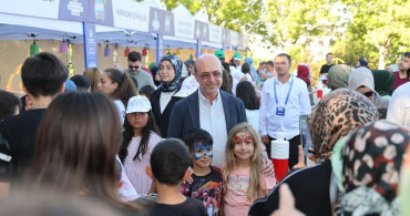 Çocuklar yaza merhaba ve karne şenliğinde doyasıya eğlendi