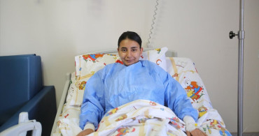 Çocukta Trikobezoar: Saç Yumağı Ameliyatla Alındı