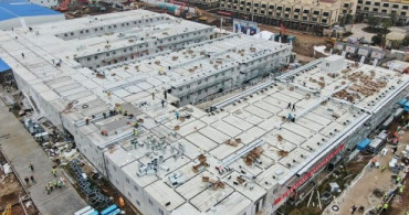 Corona Virüsle Mücadele İçin 10 Günde Yapımı Tamamlanan Hastane Kapılarını Hastalara Açtı