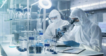 Coronavirüs Plastikte 3 Gün Yaşıyor