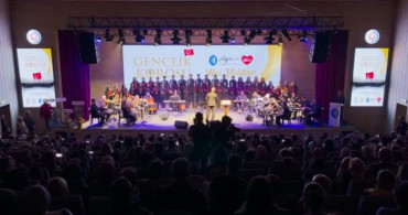 Çorum'da 19 Mayıs Coşkusu: Gençlik Korosu Konseri