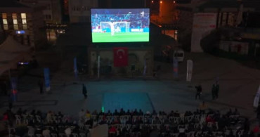 Çorum'da Millî Maç Coşkusu