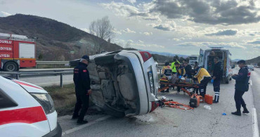 Çorum’da Trafik Kazası: 3 Yaralı